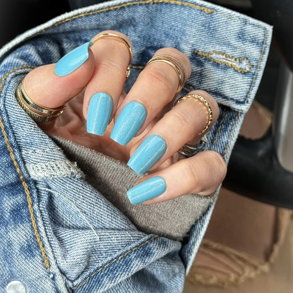 Red Aspen Nails: Emanuel is Confident